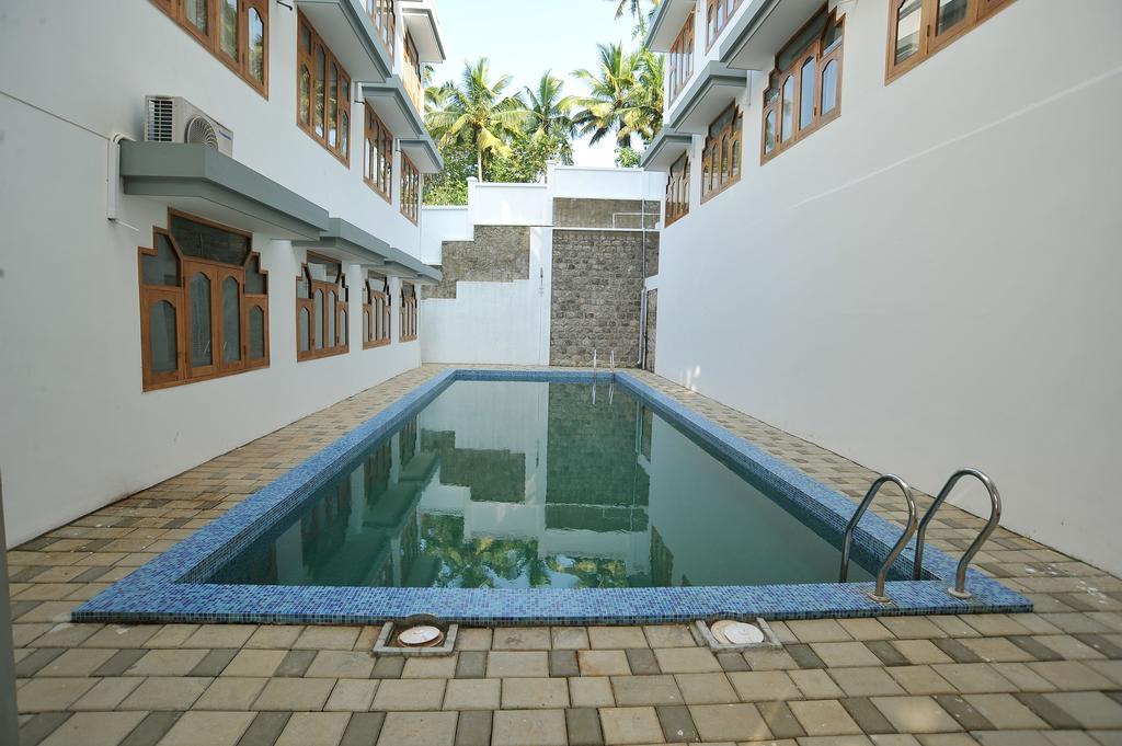 Indraprastha Beach Resort 바르칼라 외부 사진