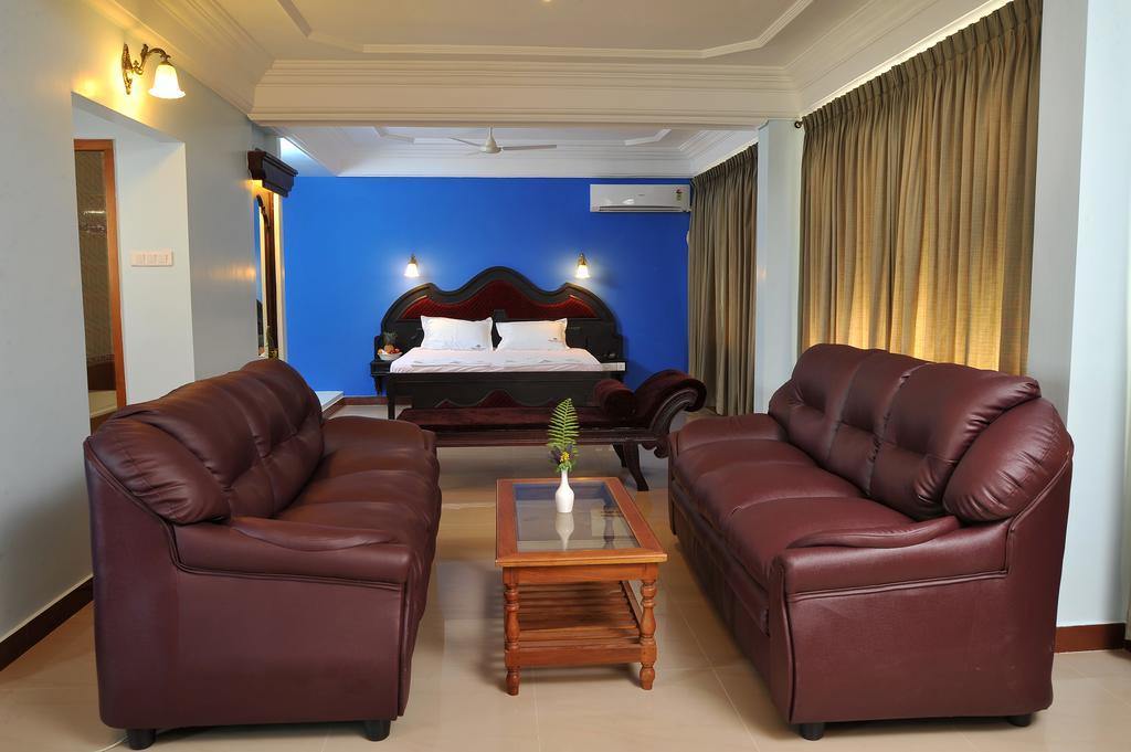 Indraprastha Beach Resort 바르칼라 외부 사진