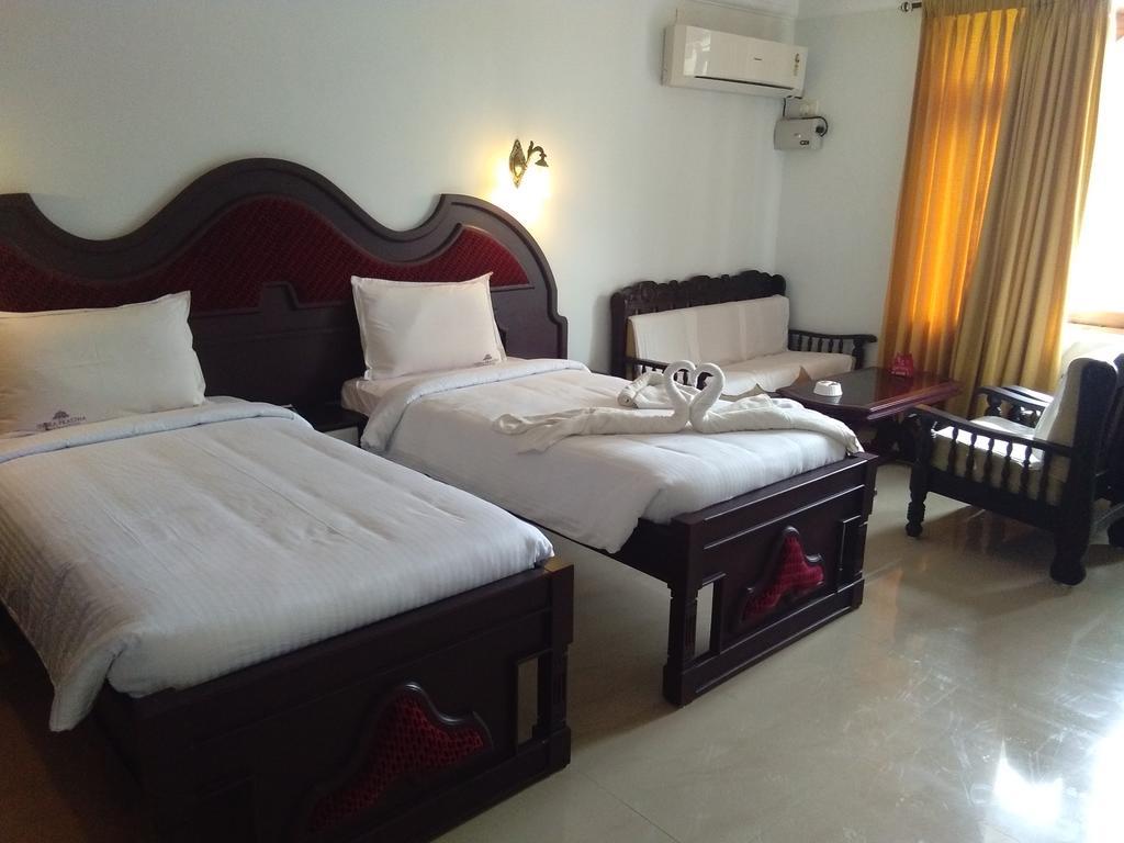 Indraprastha Beach Resort 바르칼라 외부 사진